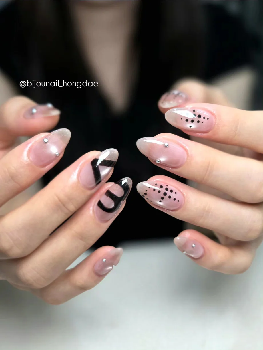 BIJOU NAIL